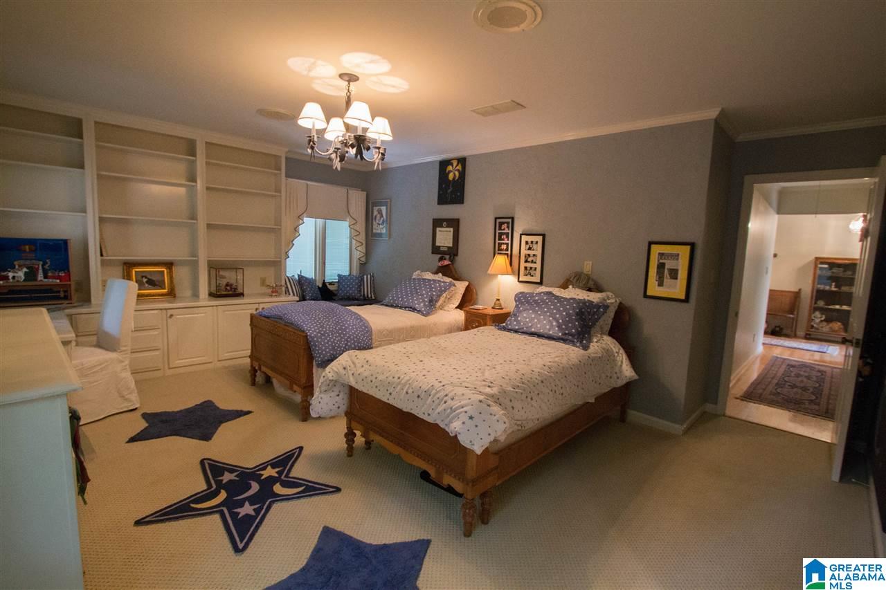 3986 Spring Valley Road Birmingham, AL 35223 - Photo 28 of 46