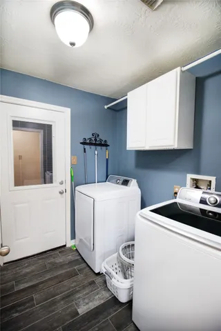 $379,000 | 4826 Glenpark Drive, La Porte, TX 77571