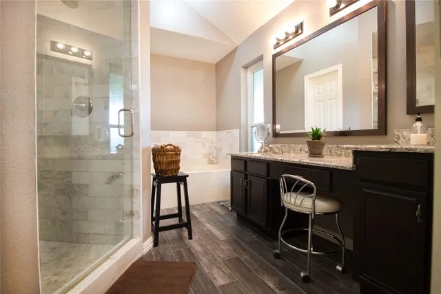 $379,000 | 4826 Glenpark Drive, La Porte, TX 77571