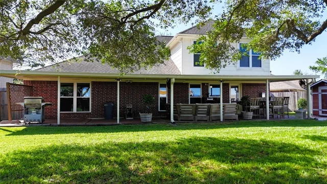 $379,000 | 4826 Glenpark Drive, La Porte, TX 77571