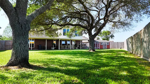 $379,000 | 4826 Glenpark Drive, La Porte, TX 77571