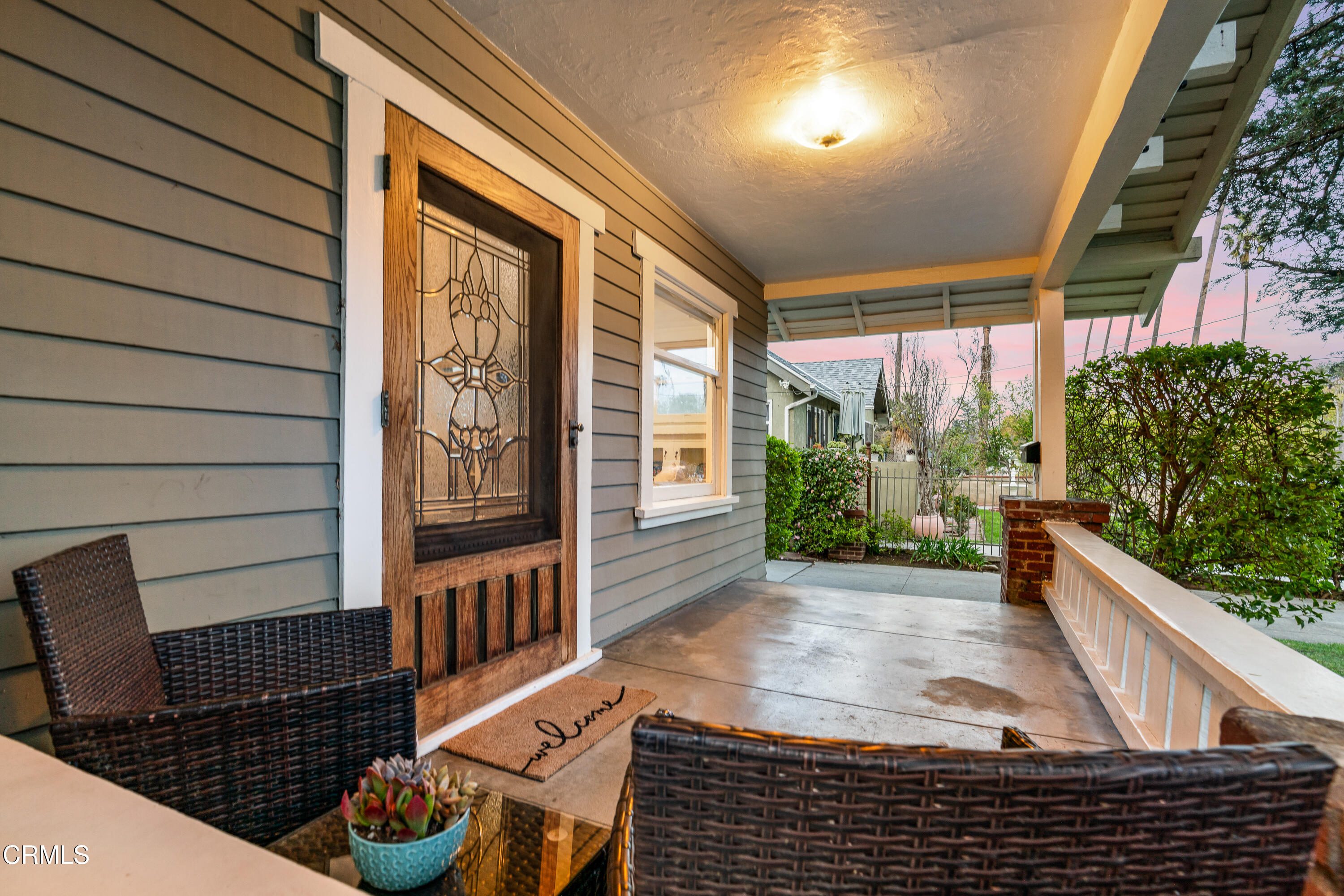 393 Flower Street Pasadena, CA 91104 - Photo 2 of 20 02 - Flower (393)