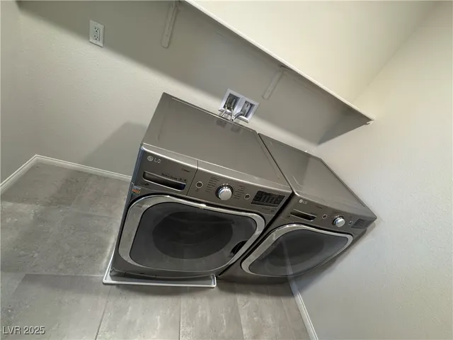 $2,325 | 7709 Markarian Street, North Las Vegas, NV 89084