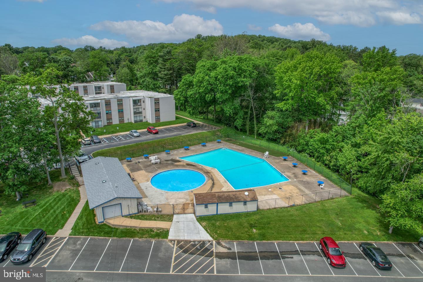 72 Welsh Tract Road, Unit 203 Newark, DE 19713 - Photo 24 of 25 Community pool