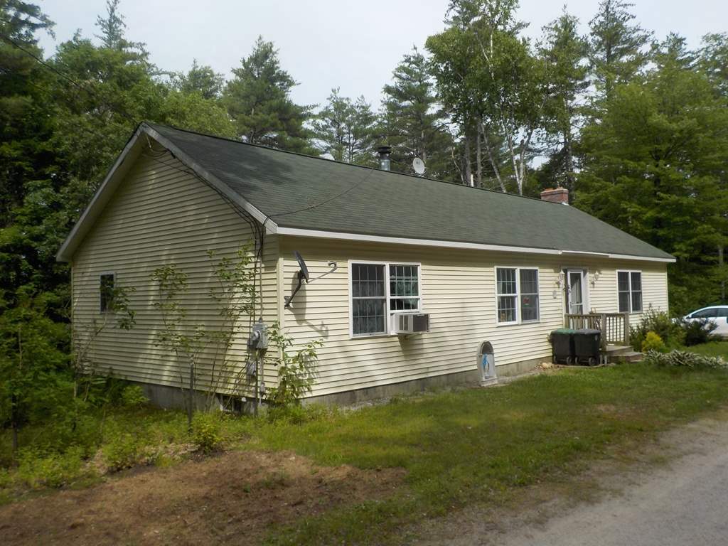 889 Hill Road Franklin, NH 03235 - Photo 1 of 34 Gallery Image 1