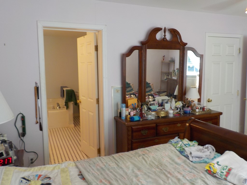 889 Hill Road Franklin, NH 03235 - Photo 23 of 34 Gallery Image 23