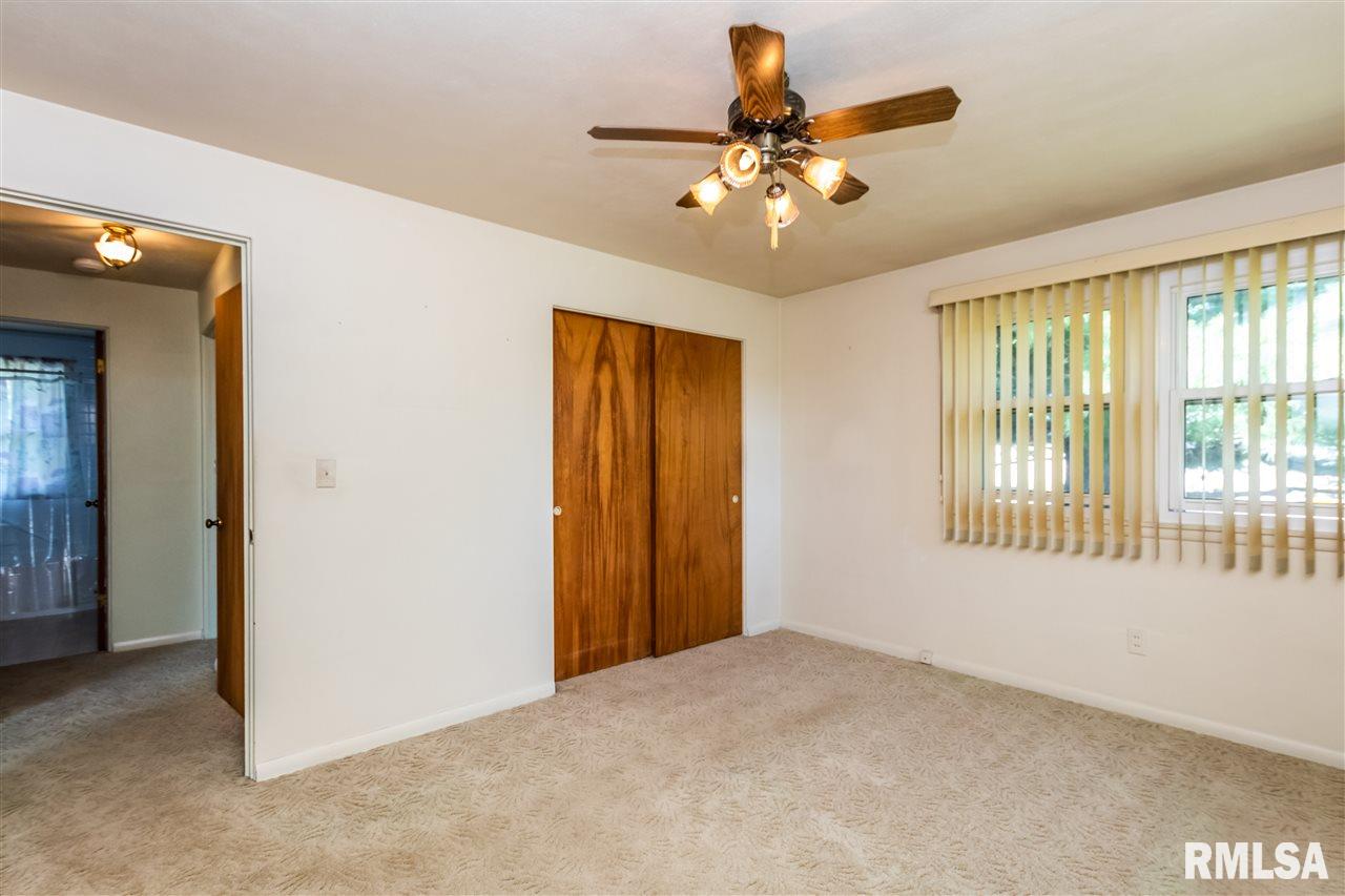 1267 Spring Bay Road East Peoria, IL 61611 - Photo 20 of 33 Gallery Image 20
