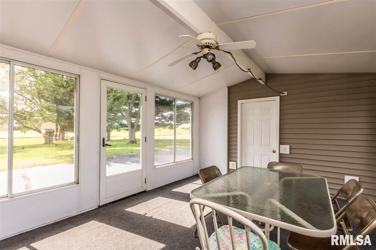 1267 Spring Bay Road East Peoria, IL 61611 - Photo 24 of 33 Gallery Image 24