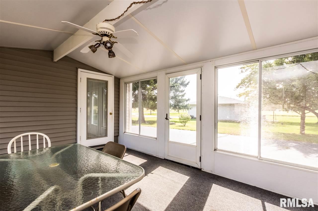 1267 Spring Bay Road East Peoria, IL 61611 - Photo 25 of 33 Gallery Image 25