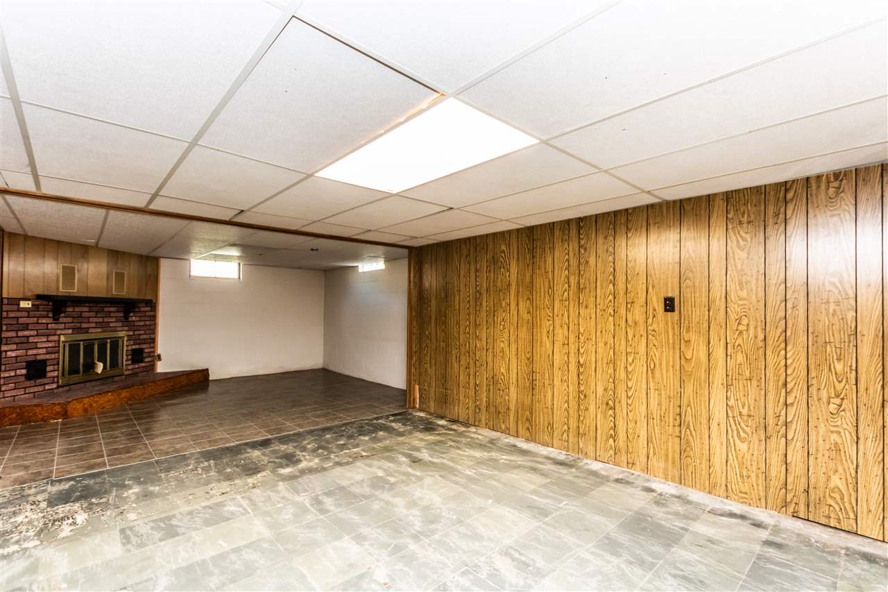 1267 Spring Bay Road East Peoria, IL 61611 - Photo 26 of 33 Gallery Image 26