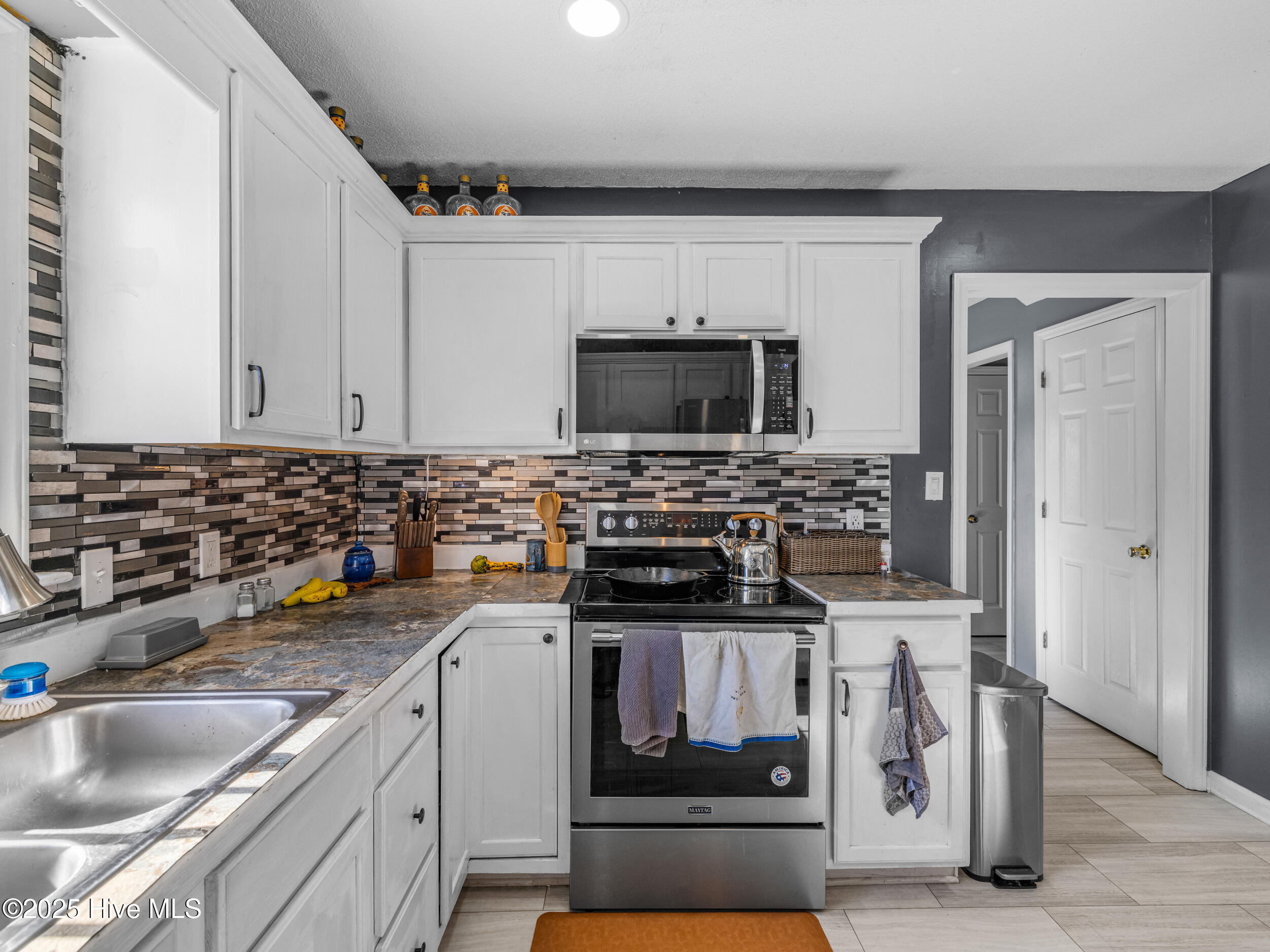 115 Marshall Farm Road Jacksonville, NC 28546 - Photo 14 of 51 025a0670