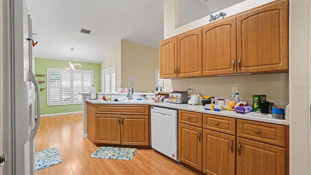 6607 Southeast 11th Loop Ocala, FL 34472 - Photo 13 of 40