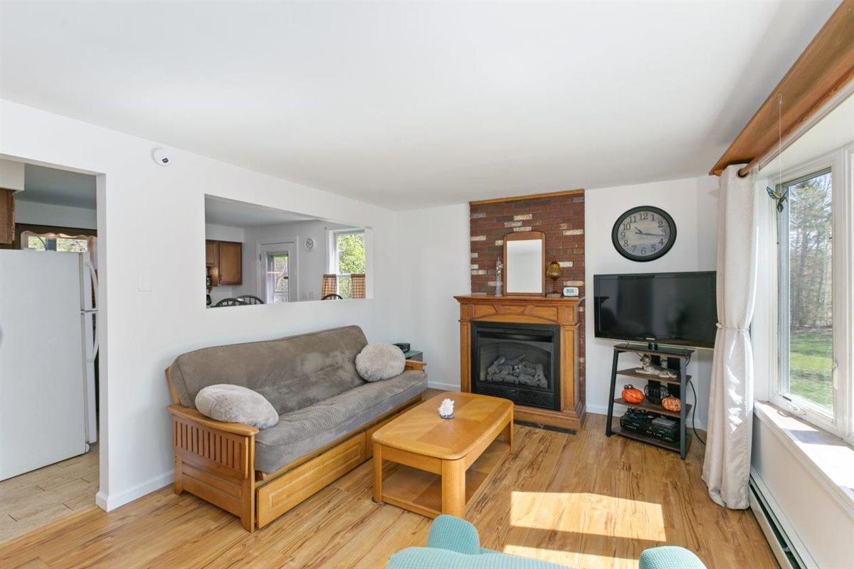 39 Prescott Road Raymond, NH 03077 - Photo 12 of 52 Gallery Image 12
