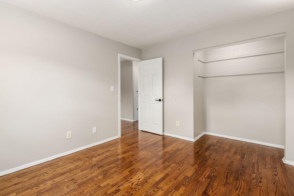 6336 Karl Road Columbus, OH 43229 - Photo 21 of 37 3rd bedroom