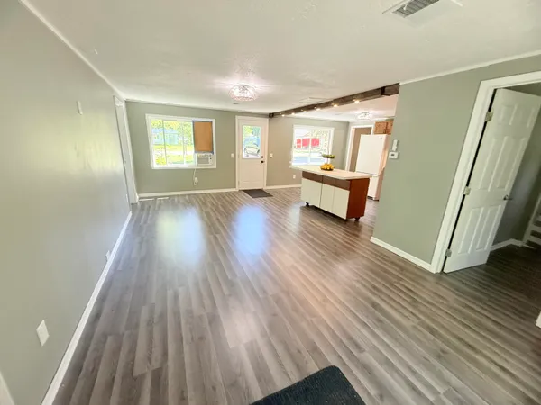 $166,000 | 1960 Waterview Way, Crystal, MI 48818