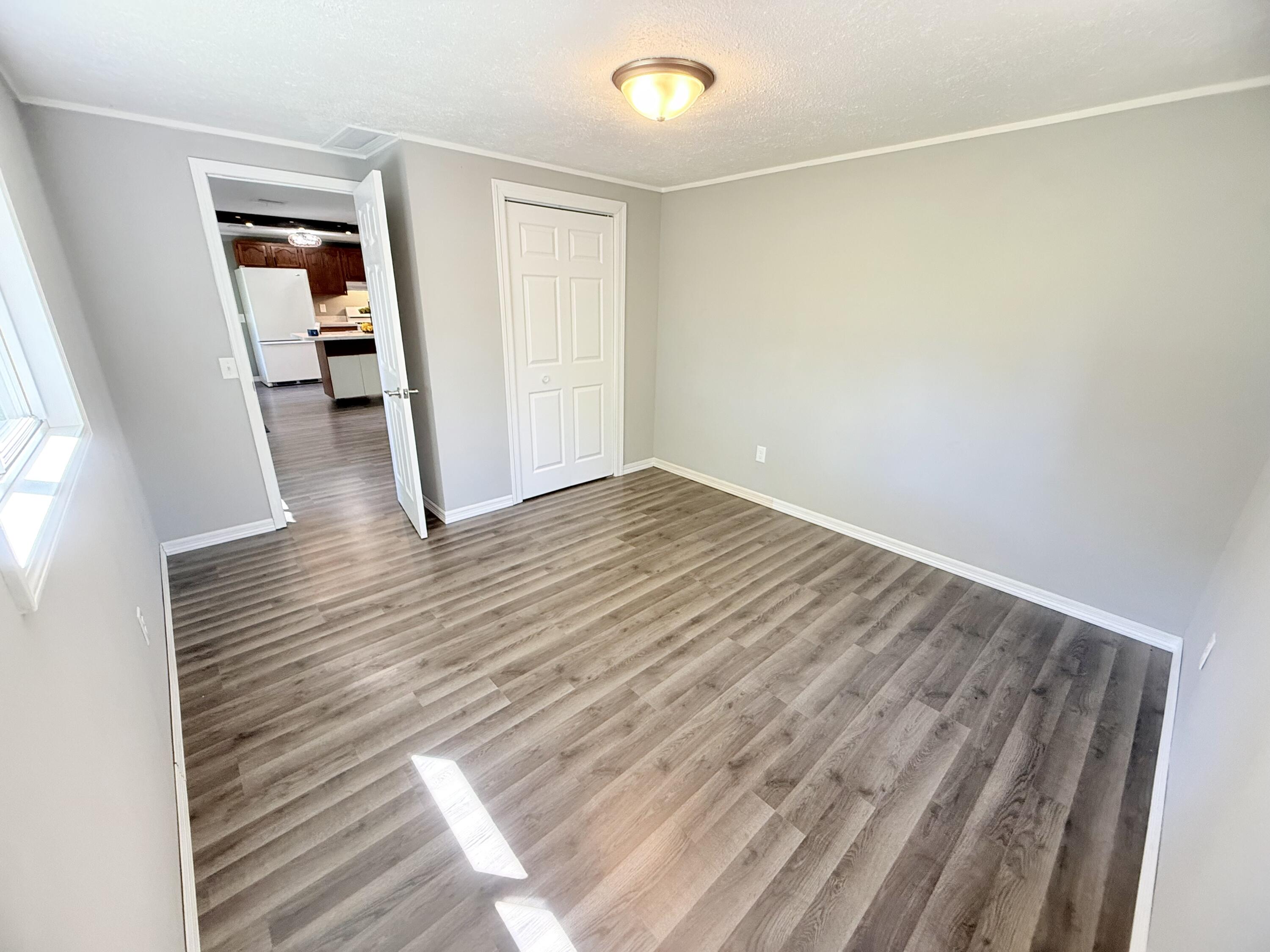 1960 Waterview Way Crystal, MI 48818 - Photo 18 of 28 IMG_9023