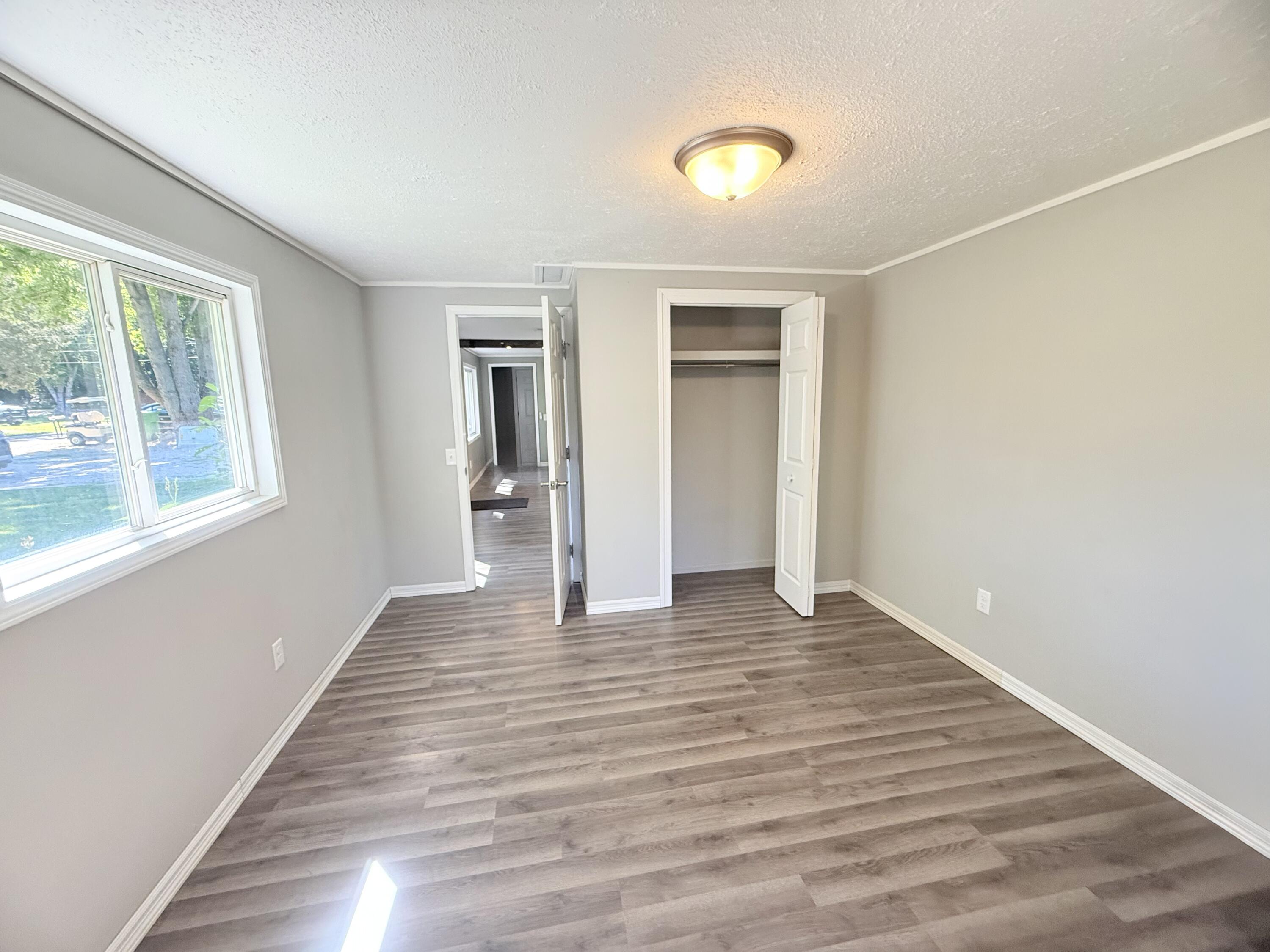 1960 Waterview Way Crystal, MI 48818 - Photo 19 of 28 IMG_9024