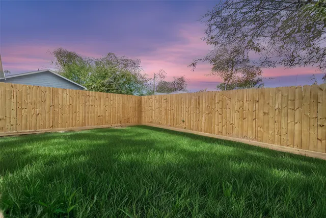 $1,875 | 3413 Simmons Street, Houston, TX 77004