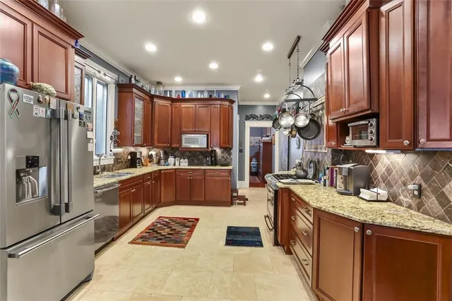 $980,000 | 1132-34 St Andrew Street, New Orleans, LA 70130