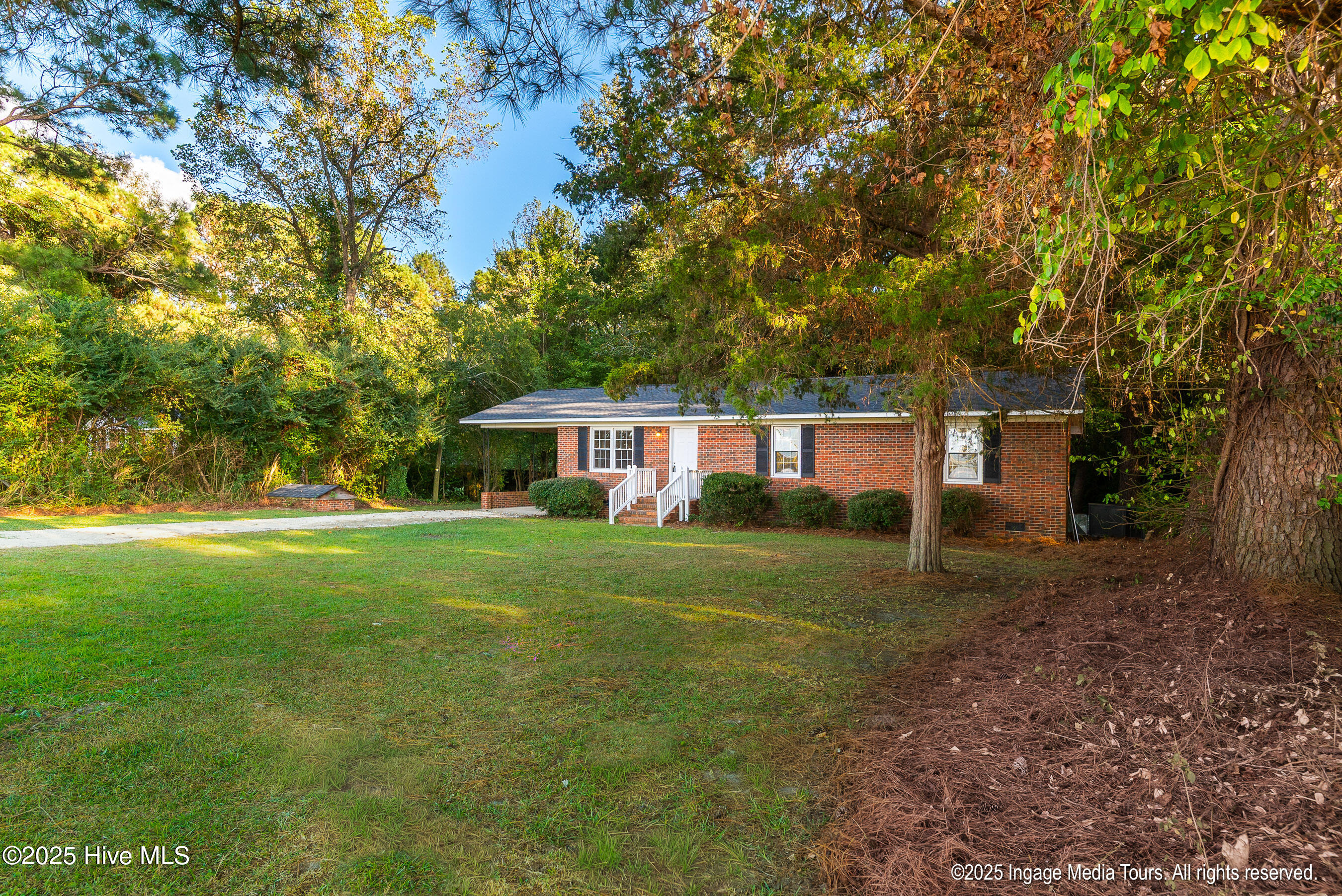 305 British Road Kinston, NC 28501 - Photo 25 of 30 20251006 MLS S_Nilsen 305 British Rd Kin