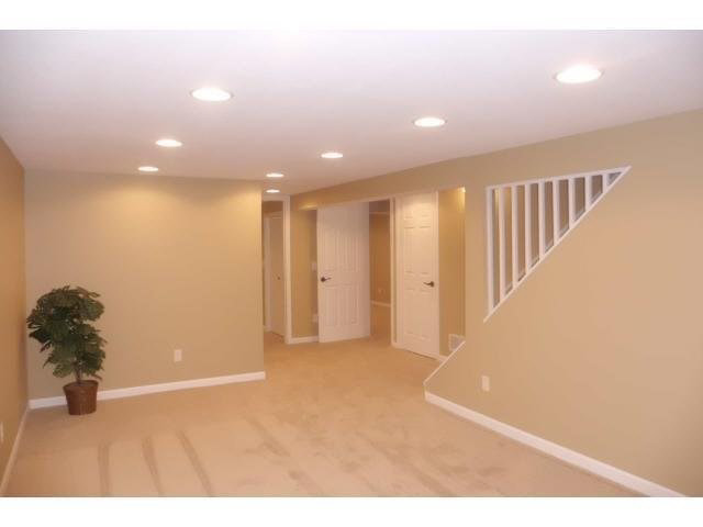 2336 Roth Place White Bear Lake, MN 55110 - Photo 10 of 12 Gallery Image 10