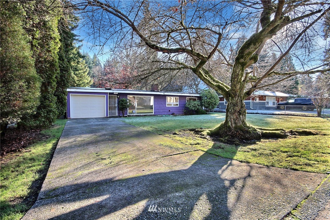 14717 Southeast Allen Road Bellevue, WA 98006 - Photo 2 of 19