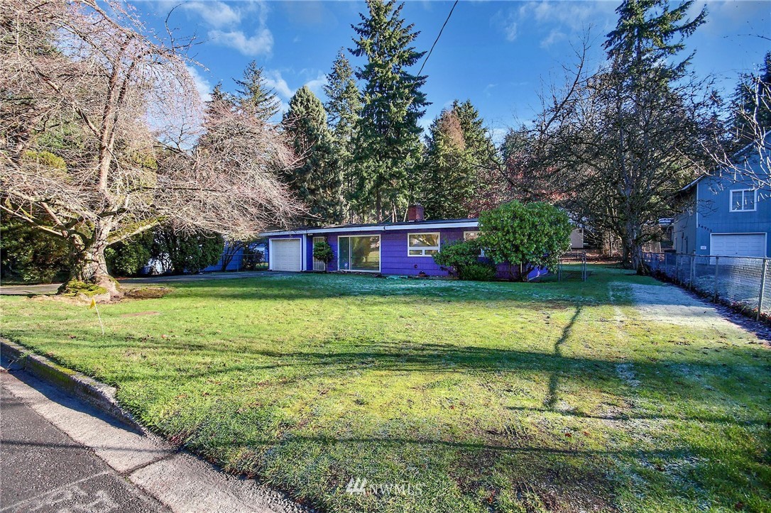 14717 Southeast Allen Road Bellevue, WA 98006 - Photo 3 of 19
