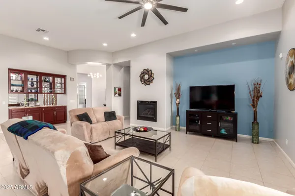$1,050,000 | 8751 East Menlo Circle, Mesa, AZ 85207