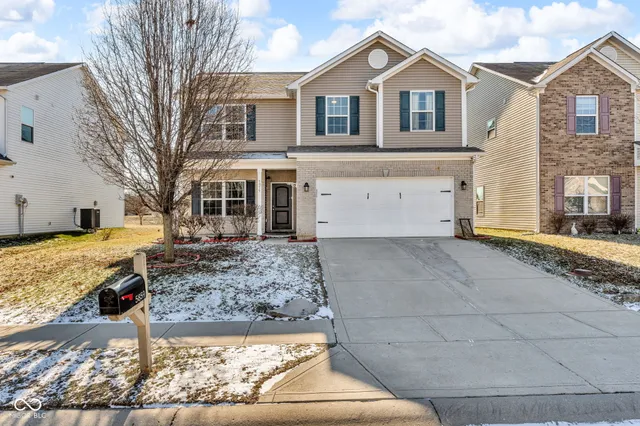 $315,000 | 5859 Edelle Drive, Indianapolis, IN 46237