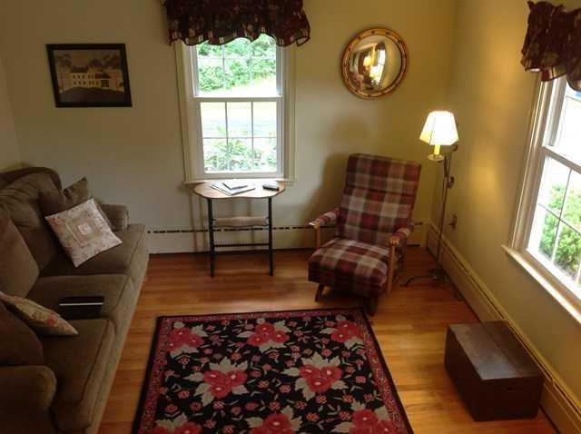 187 Summit Street Portland, ME 04103 - Photo 8 of 19 Living Room.