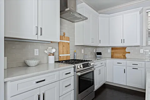 $1,350,000 | 2213 B 11th Avenue South, Nashville, TN 37204