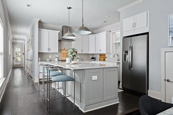 $1,325,000 | 2213 B 11th Avenue South, Nashville, TN 37204