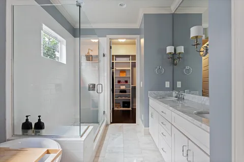 $1,350,000 | 2213 B 11th Avenue South, Nashville, TN 37204