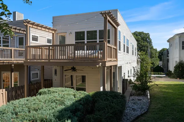 $1,325,000 | 2213 B 11th Avenue South, Nashville, TN 37204