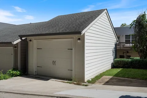 $1,350,000 | 2213 B 11th Avenue South, Nashville, TN 37204