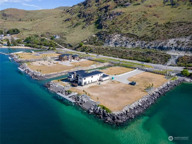 an aerial view of a house having outdoor space