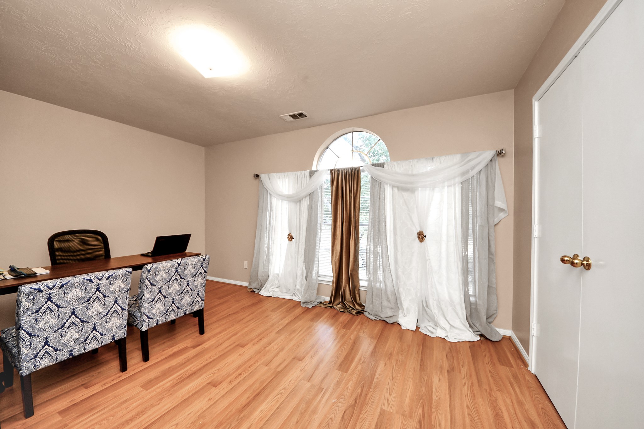 7902 Belterraza Court Houston, TX 77083 - Photo 9 of 15