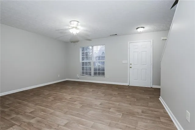 $1,575 | 5896 Strathmoor Manor Circle, Lithonia, GA 30058