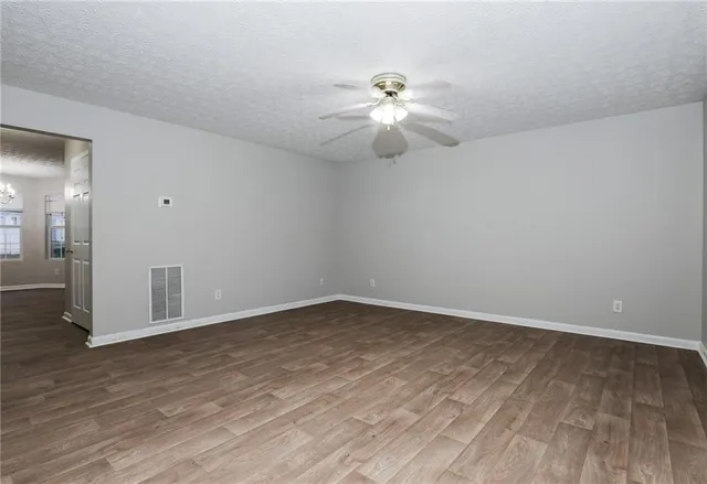 $1,575 | 5896 Strathmoor Manor Circle, Lithonia, GA 30058