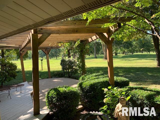 Undisclosed Address Jacksonville, IL 62650 - Photo 11 of 70