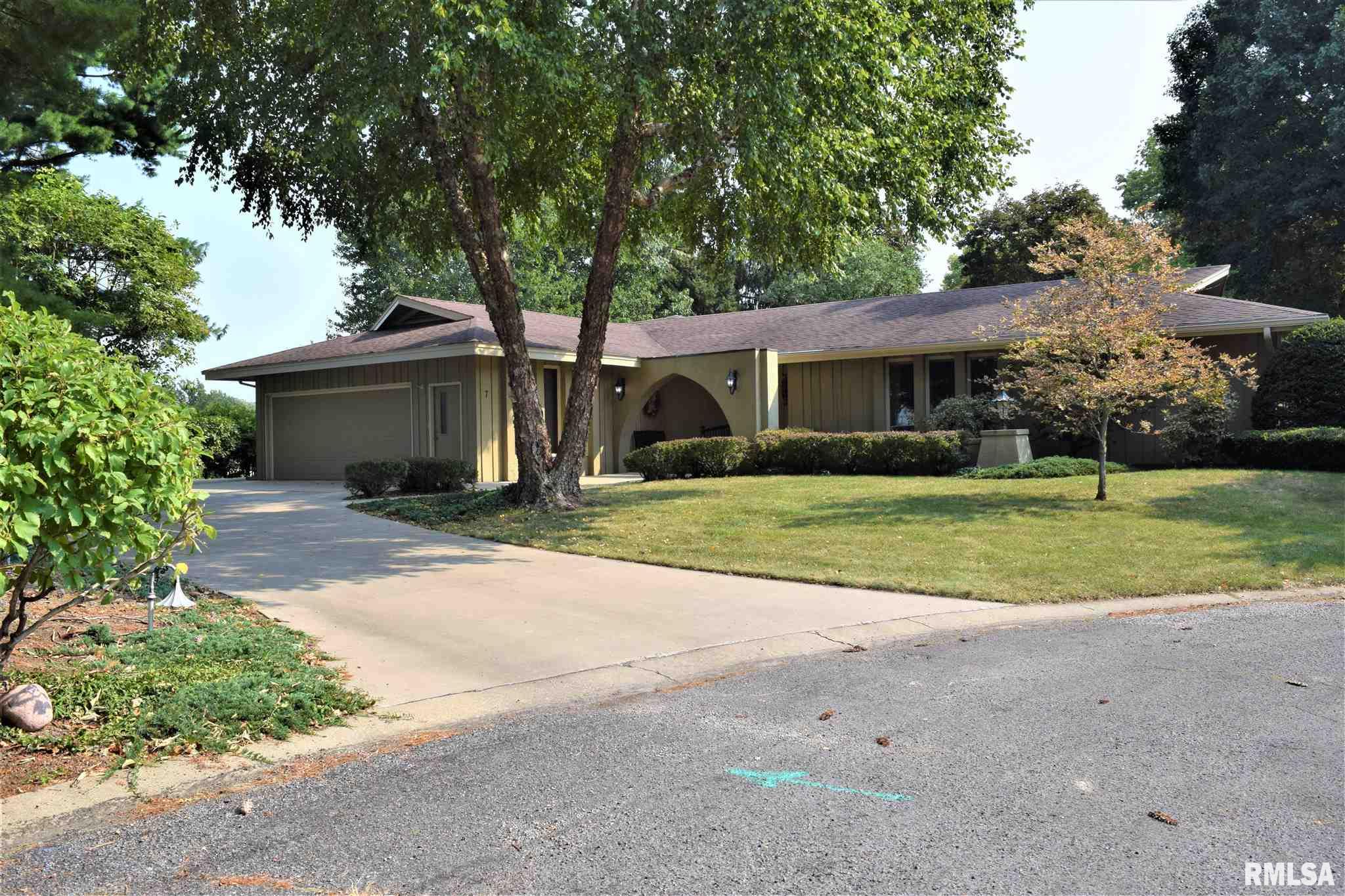 Undisclosed Address Jacksonville, IL 62650 - Photo 13 of 70