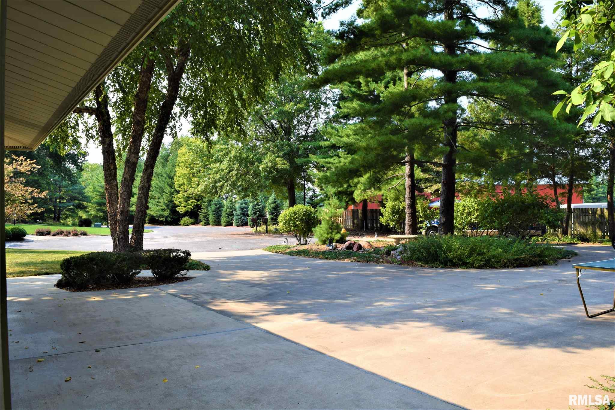 Undisclosed Address Jacksonville, IL 62650 - Photo 15 of 70