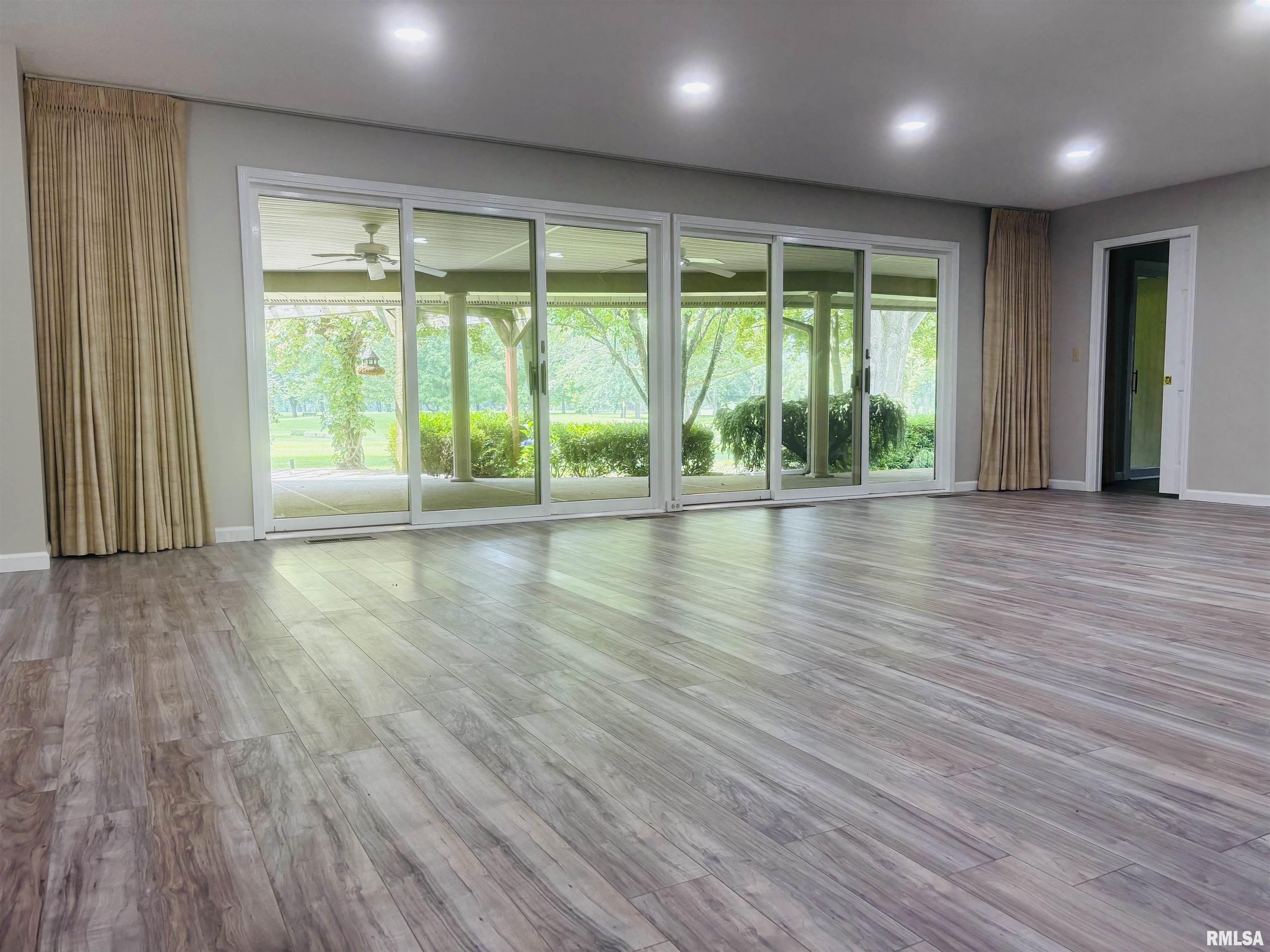 Undisclosed Address Jacksonville, IL 62650 - Photo 18 of 70