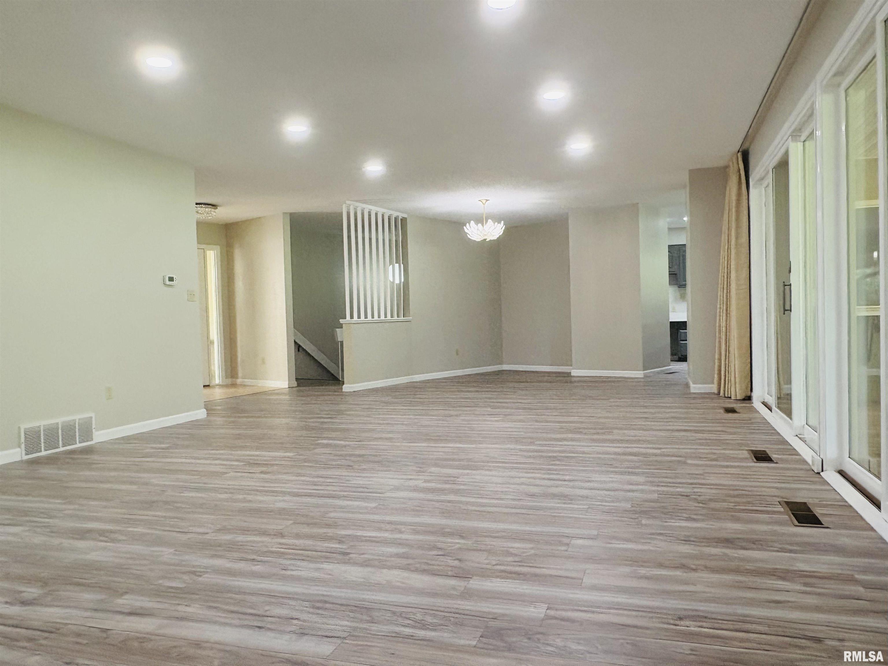 Undisclosed Address Jacksonville, IL 62650 - Photo 19 of 70