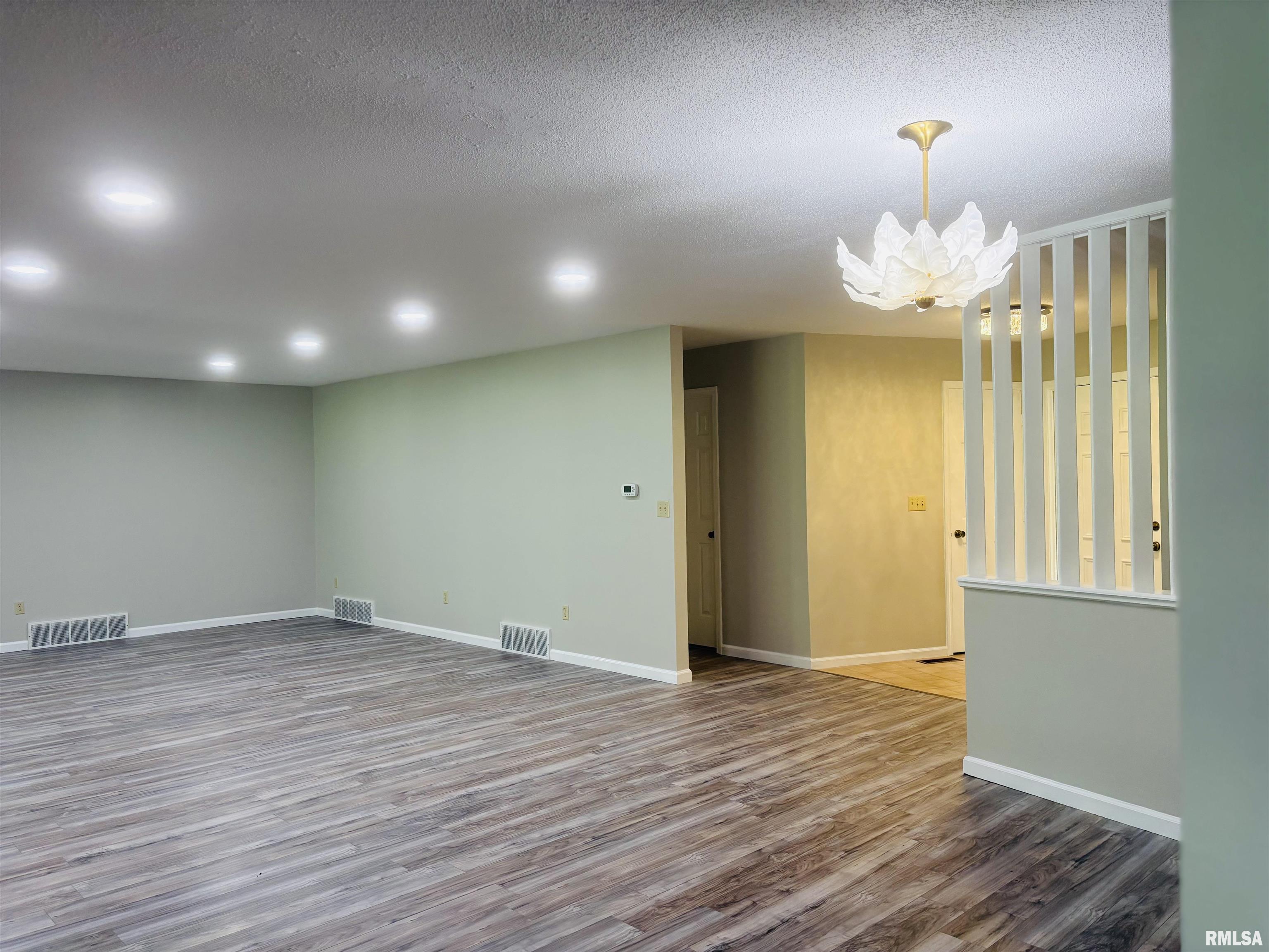 Undisclosed Address Jacksonville, IL 62650 - Photo 20 of 70