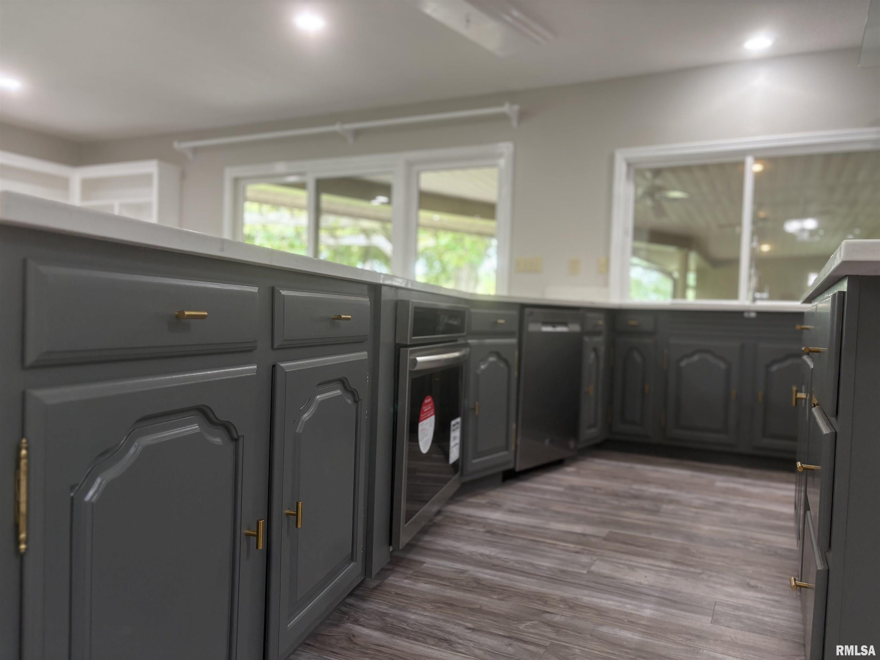 Undisclosed Address Jacksonville, IL 62650 - Photo 23 of 70