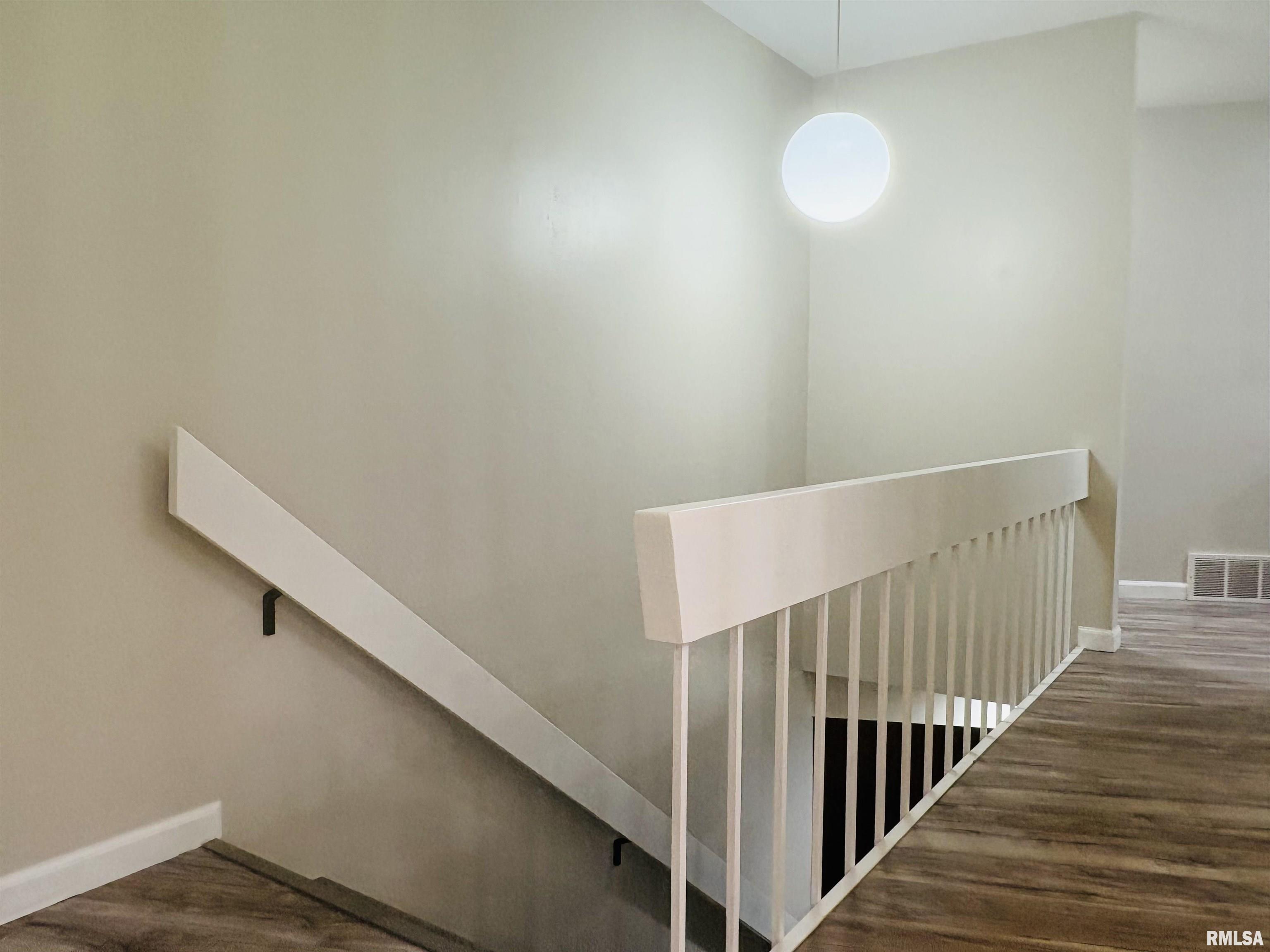 Undisclosed Address Jacksonville, IL 62650 - Photo 38 of 70