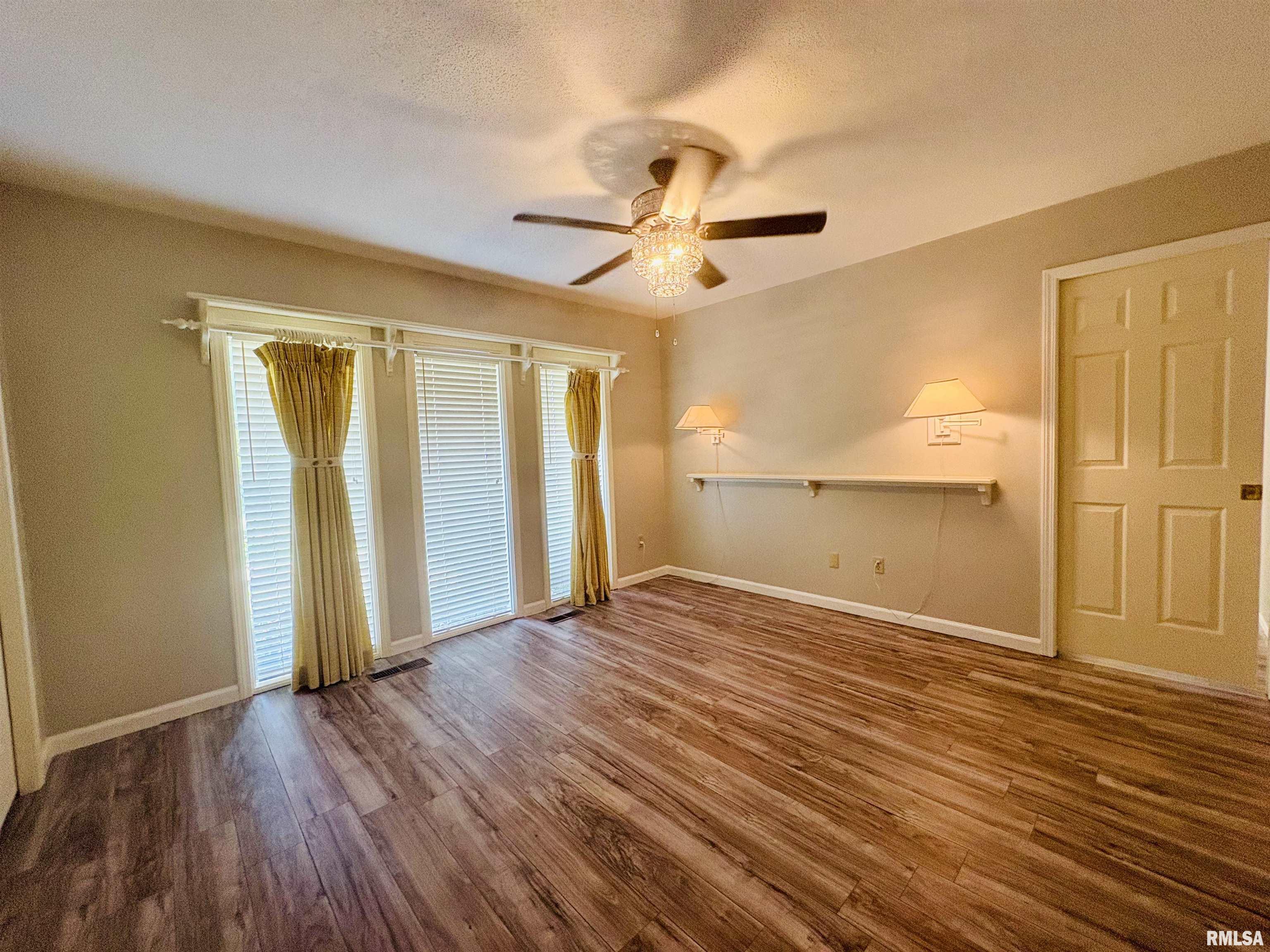 Undisclosed Address Jacksonville, IL 62650 - Photo 47 of 70