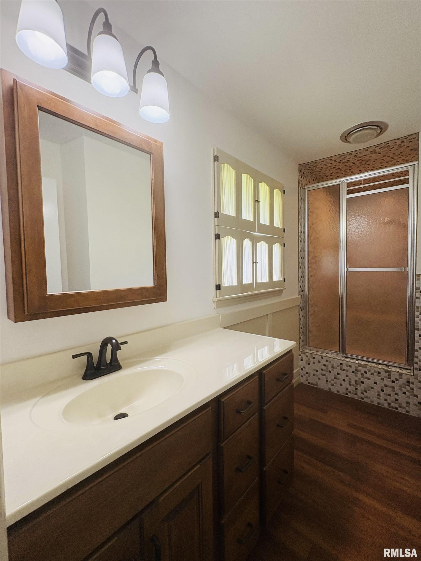 Undisclosed Address Jacksonville, IL 62650 - Photo 49 of 70