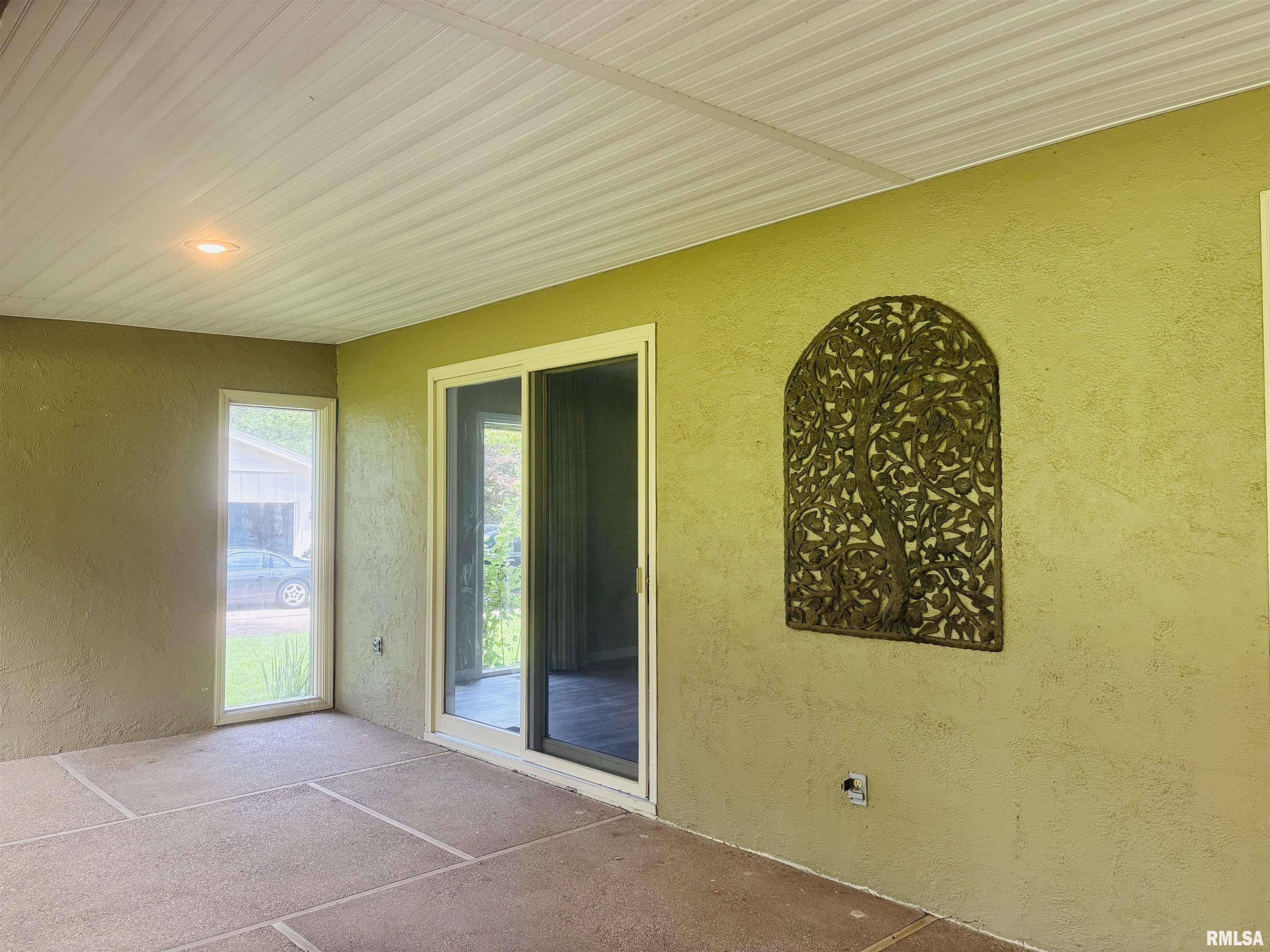 Undisclosed Address Jacksonville, IL 62650 - Photo 53 of 70